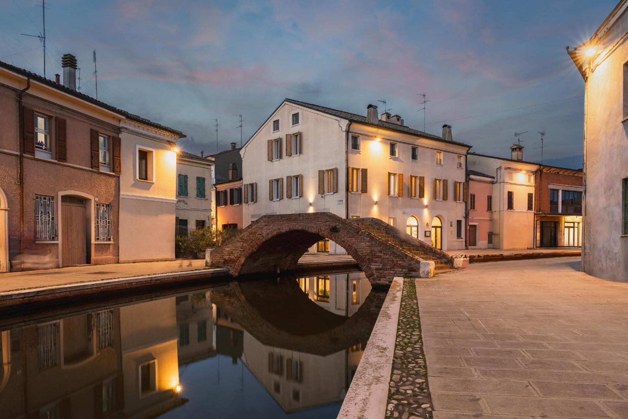 Al Ponticello Bed and Breakfast Comacchio Exteriör bild